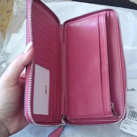 Coach F39885 Embossed Continental Wallet, SV/Strawberry - Picture 5 of 6